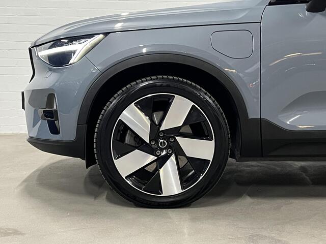 Volvo XC40 T5 Recharge Ultimate Dark Trekhaak | Open dak | Adaptive Cruise | Harman Kardon | 360 graden camera | Stoel-/Stuurverwarming