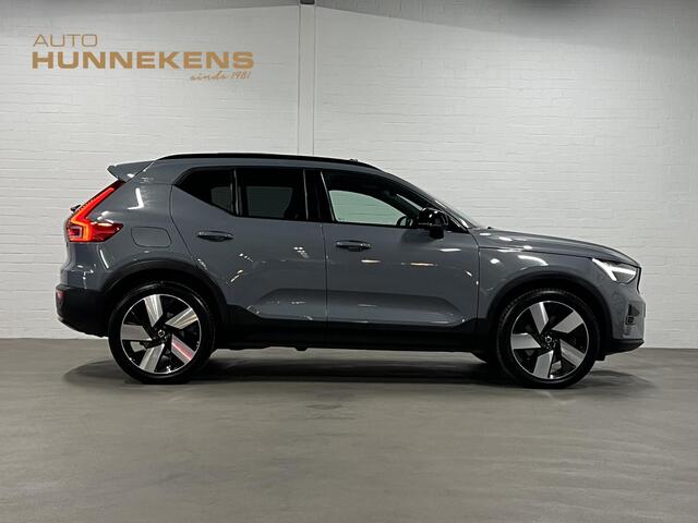 Volvo XC40 T5 Recharge Ultimate Dark Trekhaak | Open dak | Adaptive Cruise | Harman Kardon | 360 graden camera | Stoel-/Stuurverwarming