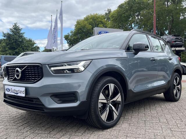 Volvo XC40 1.5 T5 Recharge R-Design 262pk | ZUID | Parking pack | 1.800 Kg trekgewicht