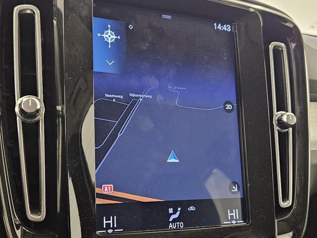 Volvo XC40 1.5 T3 Business Pro | Adaptieve Cruise Control | Dodehoek Detectie | 19" Velgen | Voorruitverwarming | Elektrische Achterklep | Navigatie | Apple CarPlay & Android Auto |