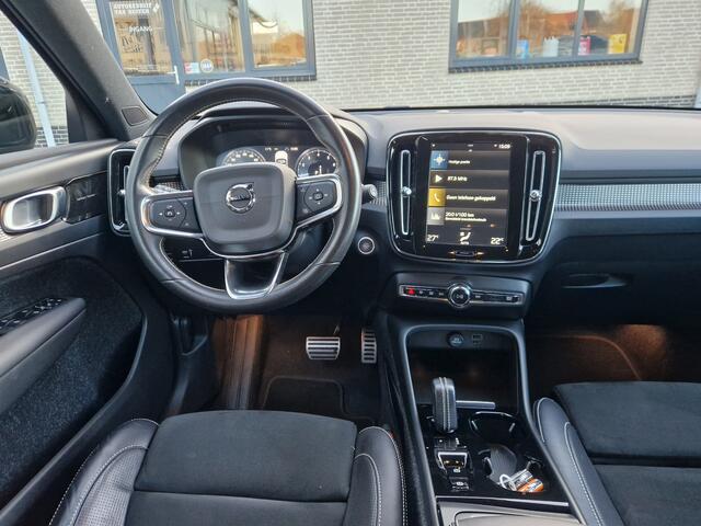 Volvo XC40 1.5 T3 R-Design Harman Kardon | Camera