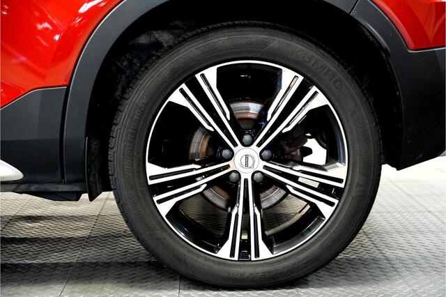 Volvo XC40 1.5 T5 193kW/262pk DCT7 Recharge Inscription PANORAMADAK + HARMAN/KARDON + NAPPALEER + EL.STOEL MET MEMORY + STOEL-&STUURVERWARMING + CRUISE + BLIS + LANE ASSIST + NAVI SENSUS + KEYLESS + EL.TREKHAAK + 360 CAMERA + PARKSENSOREN V&A + 19" LM-VELGEN!!