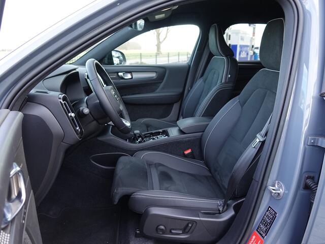 Volvo XC40 2.0 B3 Plus Dark H-LEER | ACC | MEMORY | BLIS + CTA | HK-AUDIO