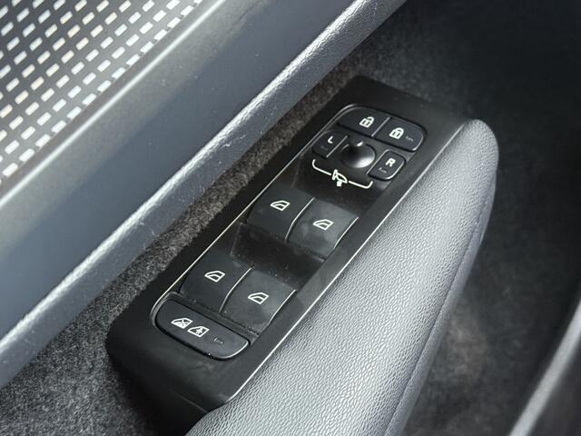 Volvo XC40 BJR 2021 Recharge Pro 232 PK PANORAMADAK | STOEL-STUURVERWARMING | HARMAN-KARDON | 360 CAMERA