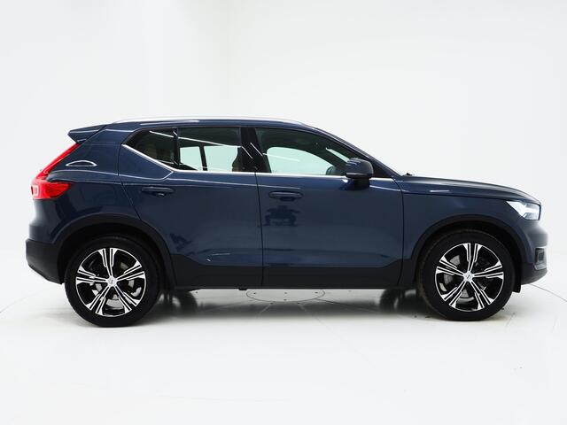 Volvo XC40 1.5 T5 Recharge Inscription | Pilot Assist | Camera | Leder | Virtual | Memory | Keyless | Carplay