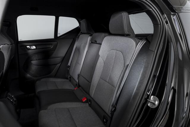 Volvo XC40 1.5 T4 Plug-in hybrid Plus Dark | Dig. Cockpit | Adapt. Cruise | Harman/Kardon | Elek. Stoelen | Stoel-+Stuurverw. | PDC | Camera | NAV+App. Connect | ECC | LM 19" | 2151