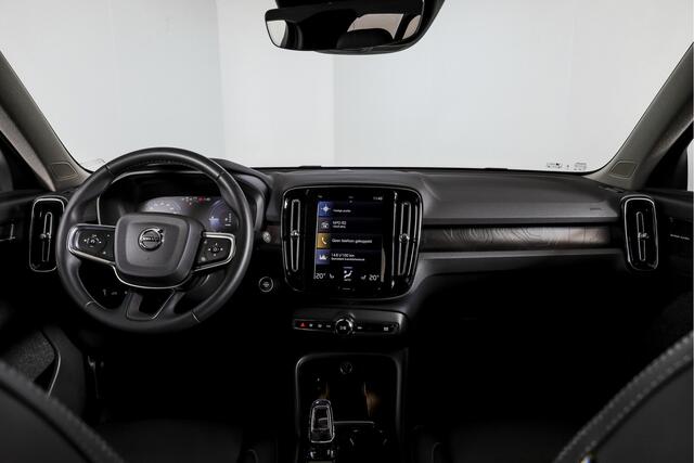 Volvo XC40 1.5 T4 Plug-in hybrid Plus Dark | Dig. Cockpit | Adapt. Cruise | Harman/Kardon | Elek. Stoelen | Stoel-+Stuurverw. | Leder | PDC | 360 Camera | NAV+App. Connect | ECC | LM 19" | 0382