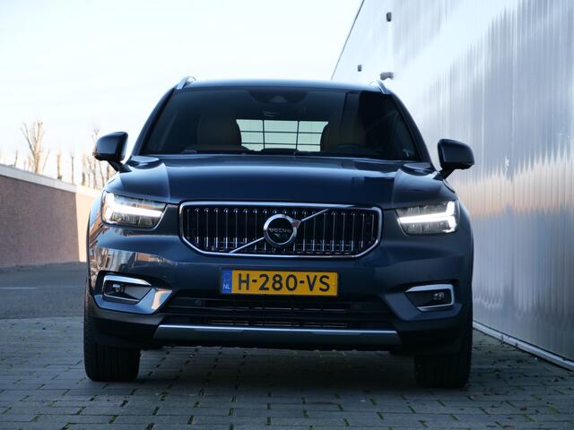 Volvo XC40 1.5 T5 Twin Engine Inscription 262 Pk Automaat Navigatie / Leer / Schuifdak / Camera / Apple Carplay
