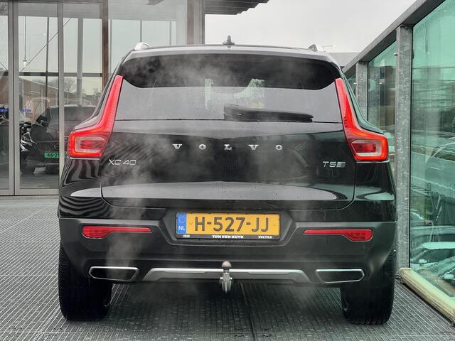 Volvo XC40 1.5 T5 Twin Engine Inscription lederen bekleding, Verwarmde stoelen, Panorama dak, Parkeer Camera, Apple Car Play-Android auto, Trekhaak semi elektrisch