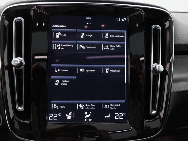 Volvo XC40 1.5 T5 Plug-in hybrid Ultimate Dark | Harman Kardon | 360° Camera | Trekhaak | Panoramadak | Leder | Adaptive Cruise | 21 Inch | 92.351 Km