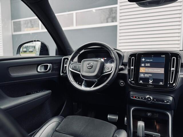 Volvo XC40 1.5 T5 R-Design |Pano |Harman/Kardon |Trekhaak |Sfeer |Alcantara