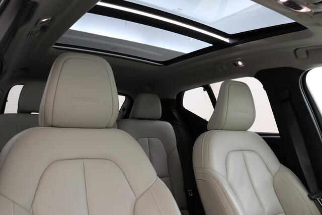Volvo XC40 T3 AUT. INSCRIPTION -PANO.DAK|360°CAM|ADAP.CRUISE|KEYLESS|POWER-SEATS|TREKHAAK|DEALERONDERH.