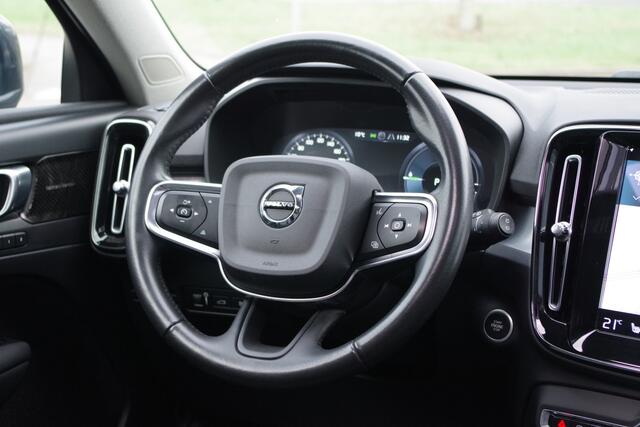 Volvo XC40 1.5 T5 262 PK Recharge Inscription PHEV, Trekhaak, Leder, Panoramadak, 360 Camera, H/K Sound