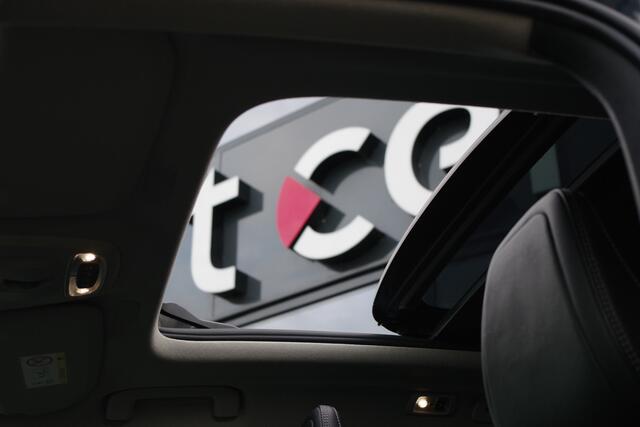 Volvo XC40 1.5 T5 262 PK Recharge Inscription PHEV, Trekhaak, Leder, Panoramadak, 360 Camera, H/K Sound