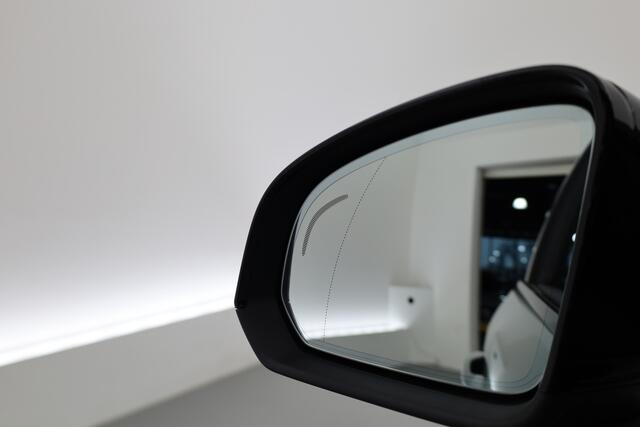 Volvo XC40 2.0 B3 Black Edition | Pano | Keyless | H&K | 360Cam| Stoel- Stuurverw. | CarPlay | Pilot Assist | Google | ACC 4388