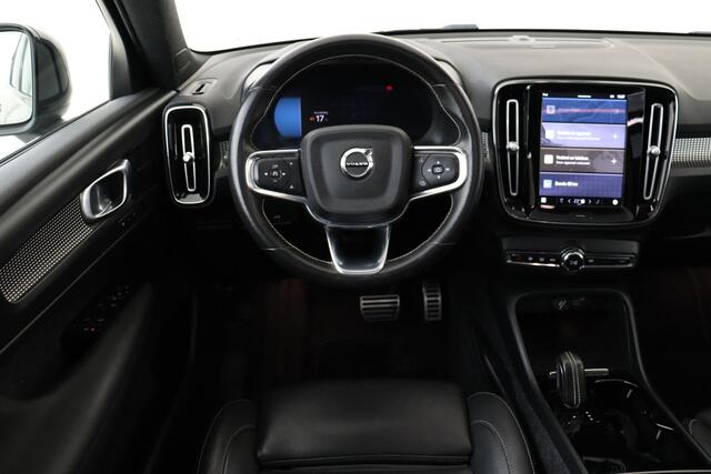 Volvo XC40 RECHARGE P8 AWD R-DESIGN -PANO.DAK|HARMAN/KARDON|360°CAM|LEDER|POWER-SEATS|WARMTEPOMP|PRIVACY.GLAS|TREKHAAK