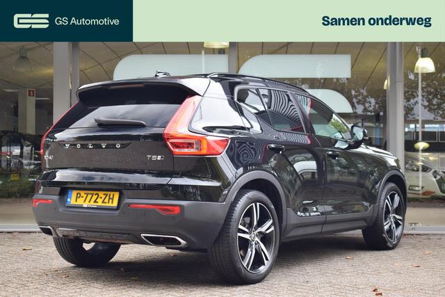 Volvo XC40 2.0 T5 AWD R-Design met PANO|HARMAN|TREKHAAK|CAMER