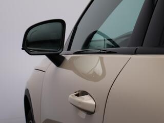 volvo-xc40-2.0-b4-plus-dark---trekh