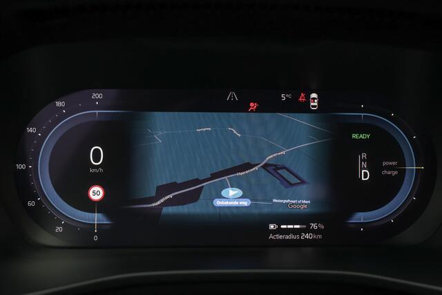 Volvo XC40 Recharge P8 AWD 408 PK R-Design ? Warmtepomp ? Leder ? Trekhaak