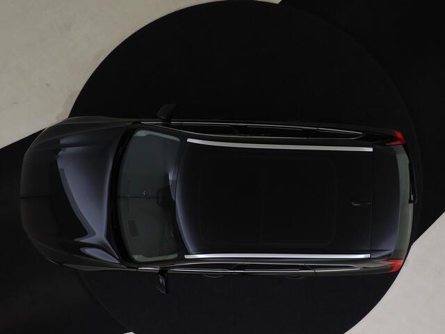 Volvo XC60 B5 Ultimate Bright | Panoramadak | Bowers & Wilkins | Luchtvering | 360º camera | Head-up display | Massage