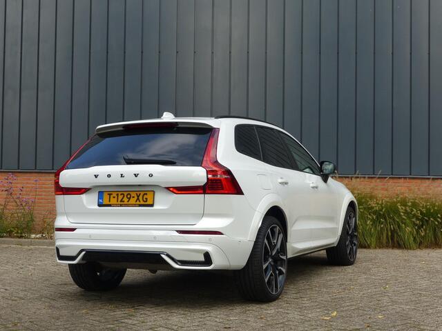 Volvo XC60 Recharge T6 AWD Ultimate Dark | Longe Range | 22'' LM velgen |