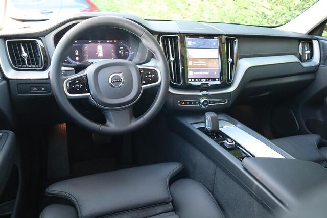 Volvo XC60 Recharge T6 AWD Ultimate Dark | Longe Range | 22'' LM velgen |