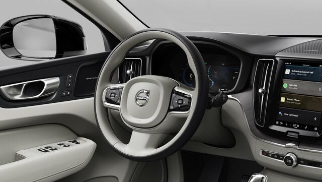 Volvo XC60 2.0 T6 Plug-in hybrid AWD Ultimate Dark Luchtvering | 21 inch wielen | Massage | 360 Camera