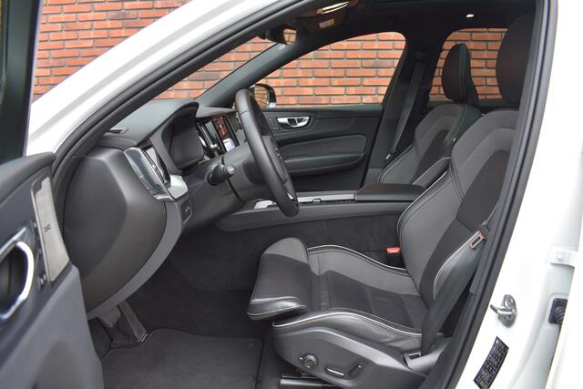 Volvo XC60 T6 350PK Plug-in hybrid AWD Plus Dark Long Range | Harman/Kardon | 360 Camera | Lighting |