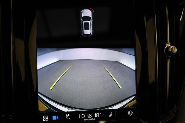 Volvo XC60 2.0 T6 Plug-in hybrid AWD Ultimate Bright | PANORAMADAK | STUURVERARMING | CAMERA