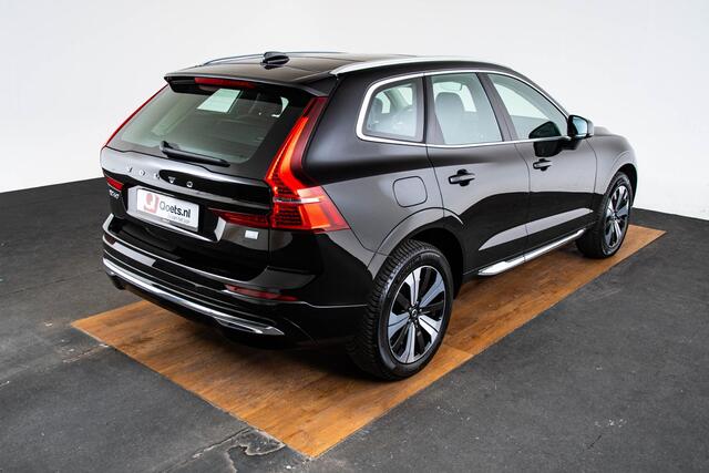 Volvo XC60 2.0 T6 Plug-in hybrid AWD Plus Bright Stoelverwarming voor/achter - Stuurwielverwarming - Standkachel met Timer - Stoelen voor elektrisch verstelbaar - Cruisecontrolsysteem met Afstandsregeling -