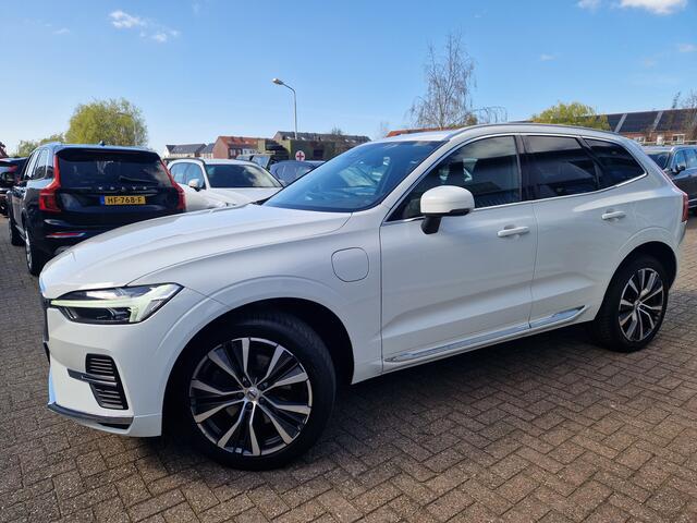 Volvo XC60 2.0 T6 Plug-in hybrid AWD Inscription Expression Panoramadak | Harman Kardon