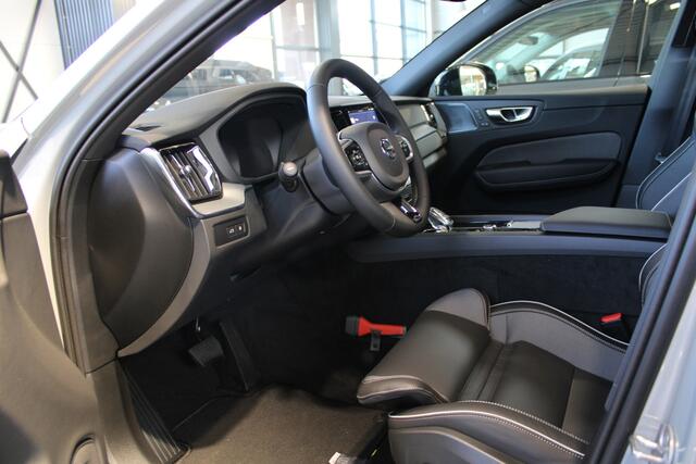 Volvo XC60 T6 Plug-in hybrid AWD Plus Dark