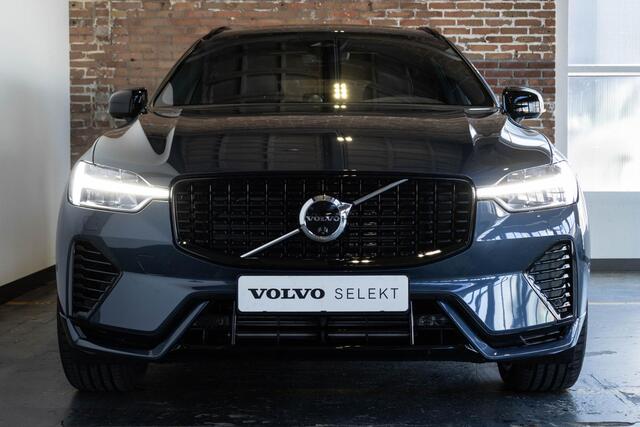 Volvo XC60 T6 Plug-in hybrid AWD Ultra Dark | Luchtvering | Bowers & Wilkins premium audio | 21'' Lichtmetalen velgen | 360° parkeercamera | Nappa lederen bekleding | Head-up display | Parkeerverwarming | BLIS | Adaptive cruise