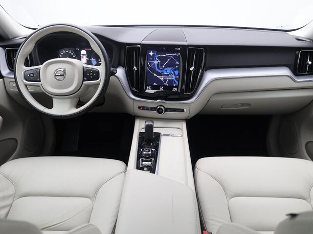 Volvo XC60 2.0 Recharge T6 AWD Business Pro | PANO | CAMERA | KEYLESS