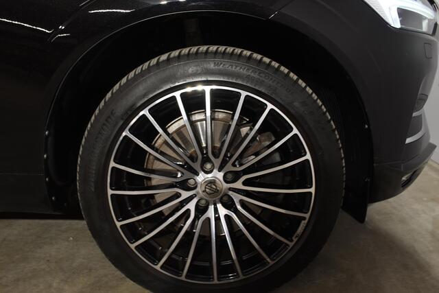 Volvo XC60 T5 250PK AWD Inscription / Navigatie / Cruise Control / Panorama Dak / Leder / LM Velgen /