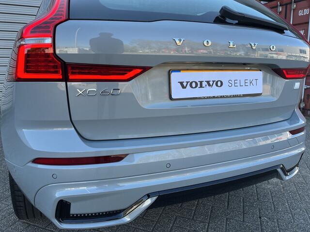 Volvo XC60 2.0 T6 Plug-in hybrid AWD Ultimate Dark / Head-Up / Trekhaak / Blis / 360 Camera / Schuif/kanteldak