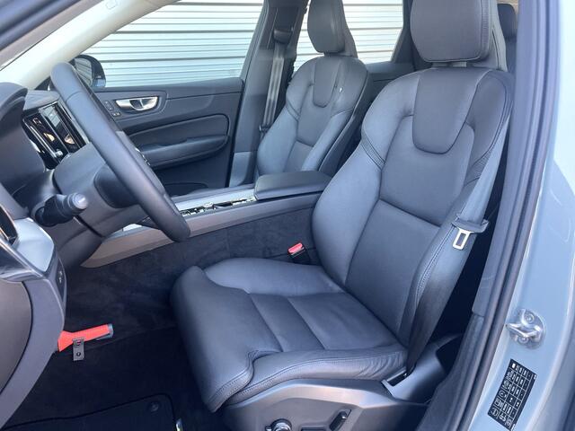 Volvo XC60 2.0 T6 Plug-in hybrid AWD Ultimate Dark / Head-Up / Trekhaak / Blis / 360 Camera / Schuif/kanteldak