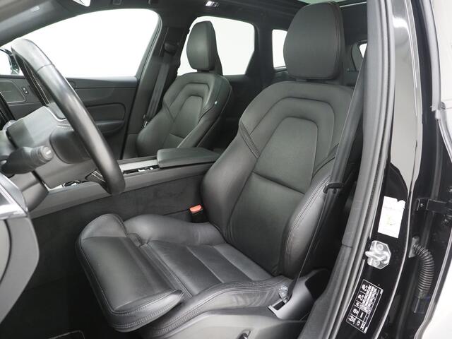 Volvo XC60 2.0 T8 Twin Engine AWD R-Design | Panoramadak | Pilot Assist | Harman/Kardon | Camera | Trekhaak