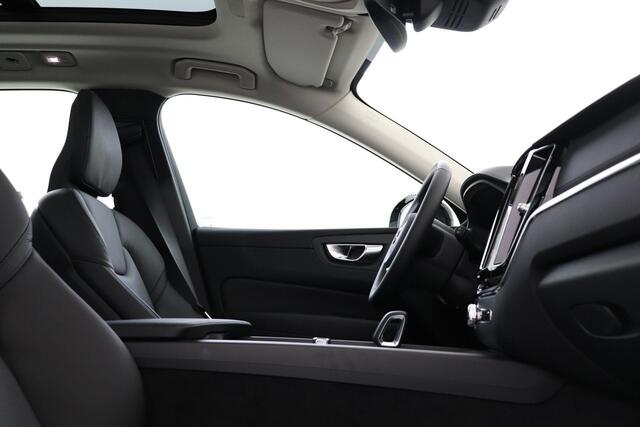 Volvo XC60 T6 PLUG-IN HYBRID ULTRA DARK -PANO.DAK|HEAD-UP DISP.|360°CAM|TREKHAAK|HK-AUDIO