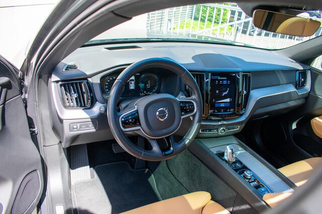 Volvo XC60 2.0 T8 Twin Engine AWD Inscription -Luchtvering-ACC-360Camera-Pano-Keyless Headup-