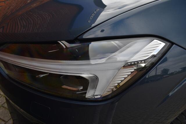 Volvo XC60 T6 350PK Plug-in hybrid AWD Plus Dark | Trekhaak | 360 Camera | Lighting |