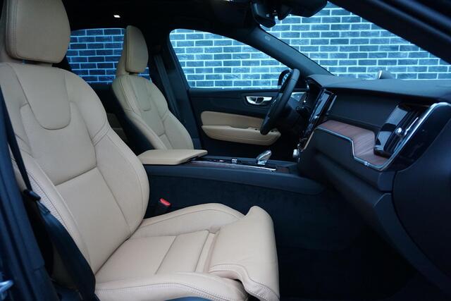 Volvo XC60 2.0 T8 Plug-in hybrid AWD Ultra Dark | Luchtvering | Bowers & Wilkins | Massage | Stoel koeling | Stoel + Stuur verwarming | Panorama Schuifdak |