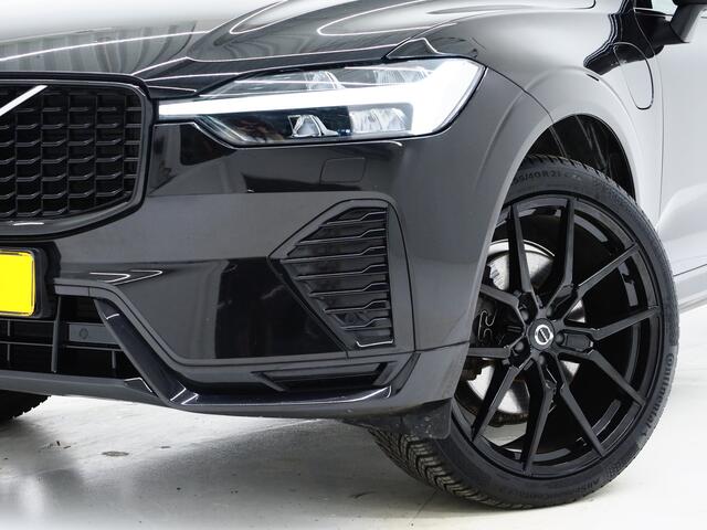 Volvo XC60 2.0 T8 Recharge AWD R-Design Dark | Panoramadak | Pilot Assist | Keyless | Camera | Memory | Carplay