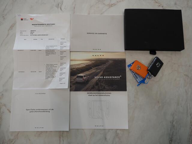 Volvo XC60 2.0 T8 Recharge AWD R-Design Dark | Panoramadak | Pilot Assist | Keyless | Camera | Memory | Carplay