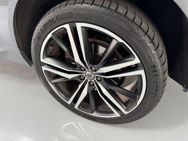 Volvo XC60 2.0 D5 AWD R-Design Pano Lane Hud