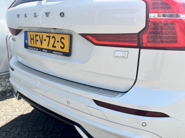 Volvo XC60 2.0 T6 Plug-in hybrid AWD Ultimate Dark Head Up Display | Climate Line | Audio by Harman Kardon