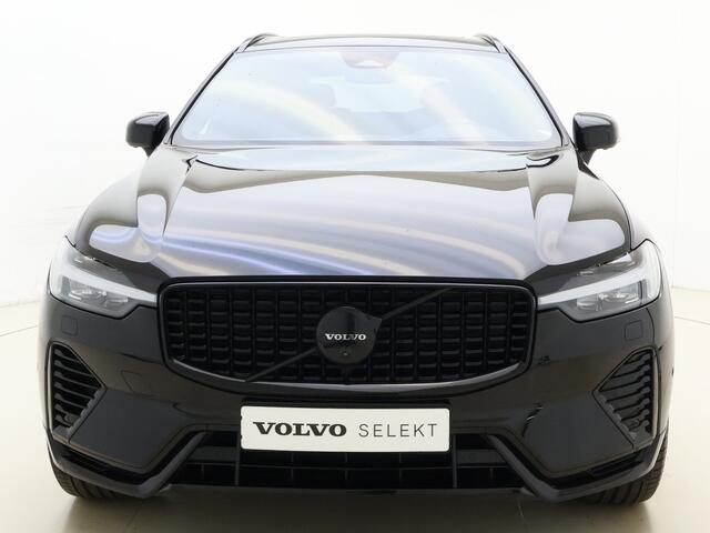 Volvo XC60 T8 455pk AWD Ultimate Black Edition / 21'' / El. Trekhaak / Head-Up / Panoramadak / Adapt. Cruise / harman&Kardon / BLIS / Stoel + Stuurw. Verwarming