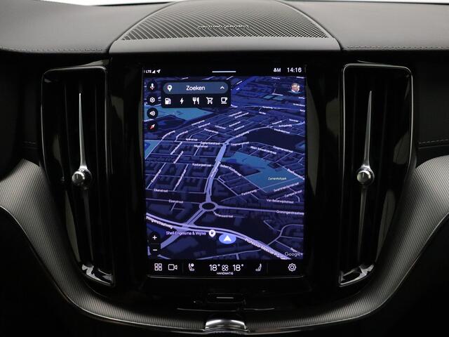 Volvo XC60 T8 455pk AWD Ultimate Black Edition / 21'' / El. Trekhaak / Head-Up / Panoramadak / Adapt. Cruise / harman&Kardon / BLIS / Stoel + Stuurw. Verwarming