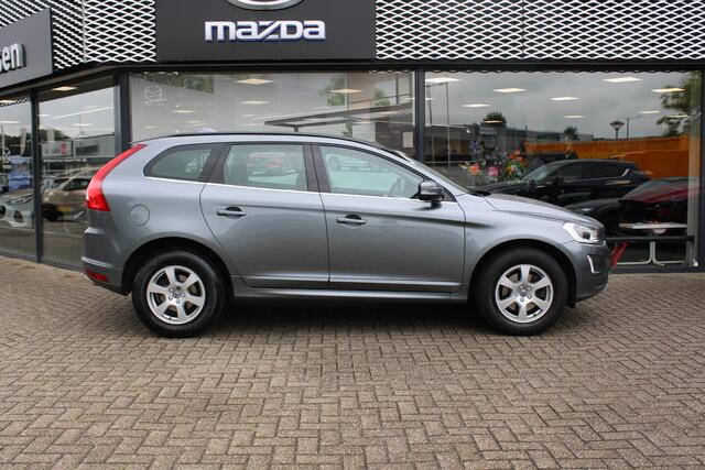Volvo XC60 2.0 T5 FWD Nordic+ , Automaat, Trekhaak, Half leder, Clima, Cruise, PDC, LMV 17 Inch