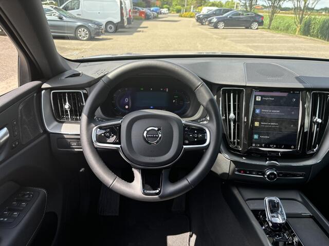 Volvo XC60 2.0 T8 Plug-in hybrid AWD Plus Dark